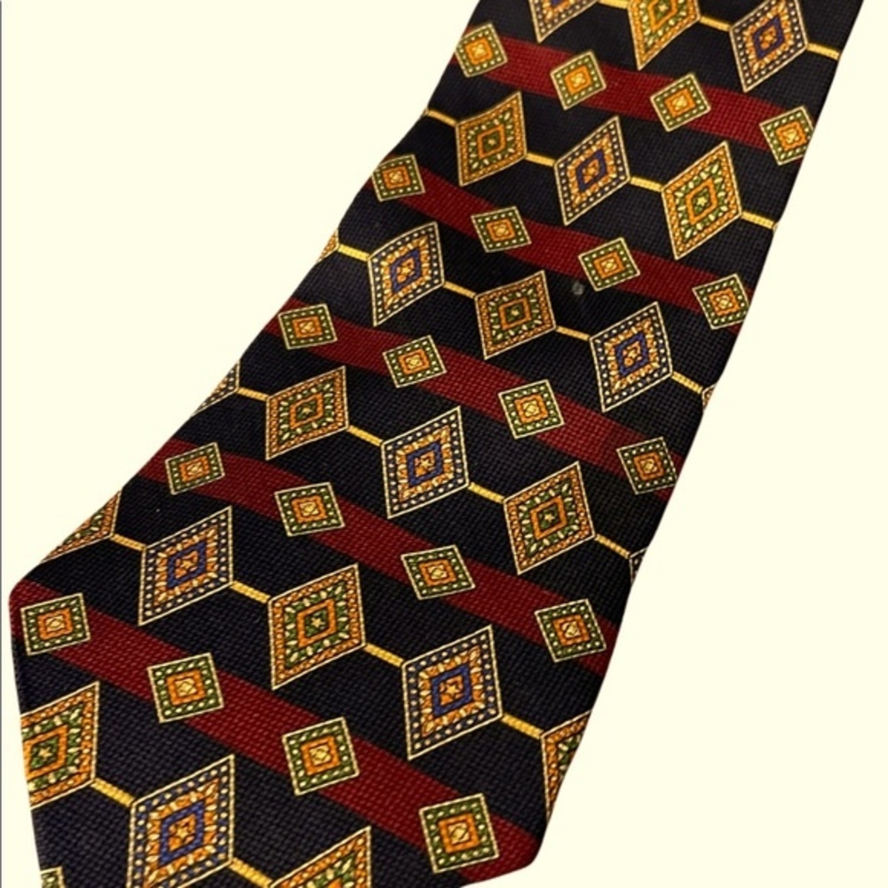 Tommy Hilfiger Tie.Diamond Pattern w/ Red and Blue Stripes.Imported Italian Silk